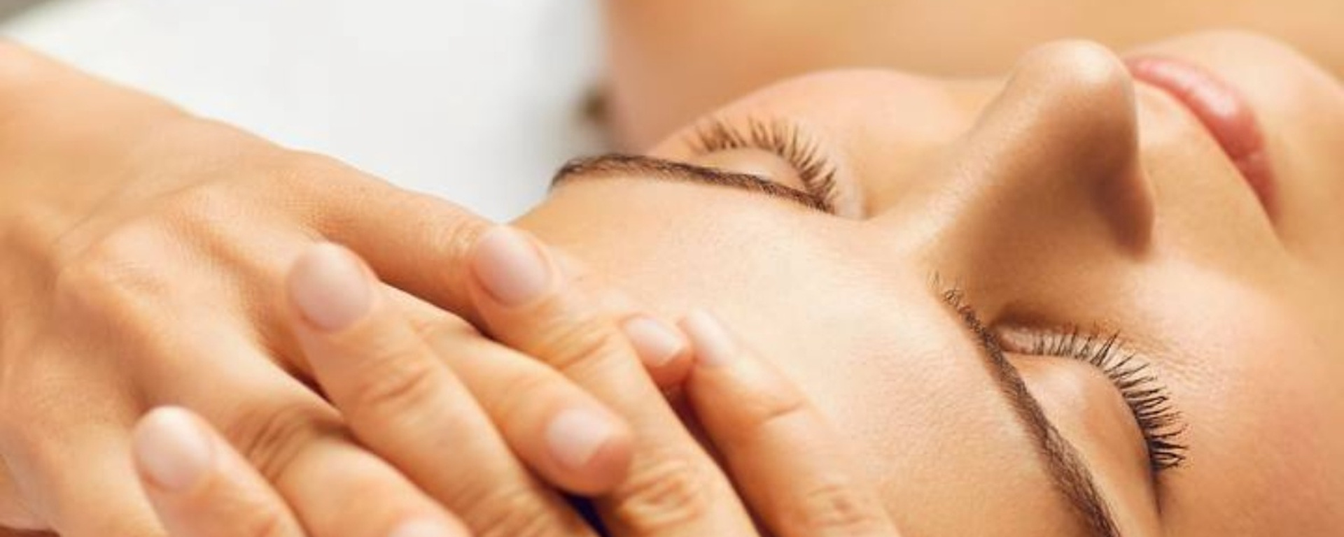 Фото 14 — Массаж лица: уход за кожей